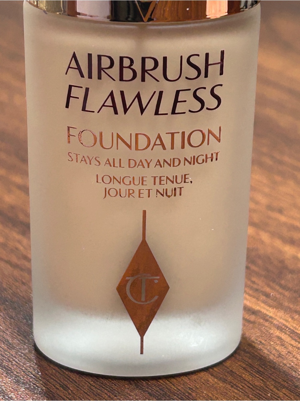 Charlotte Tilbury Airbrush Flawless Foundation - #5 Light/Neutral Shade